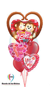 Corazón Gigante de monitos in Happy Love Day, Corazón Metálico de Besos I love You, Corazón Metálico You & Me  y látex rojos