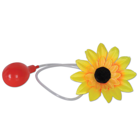 Squirting Flower Boutonniere, Size 5½"