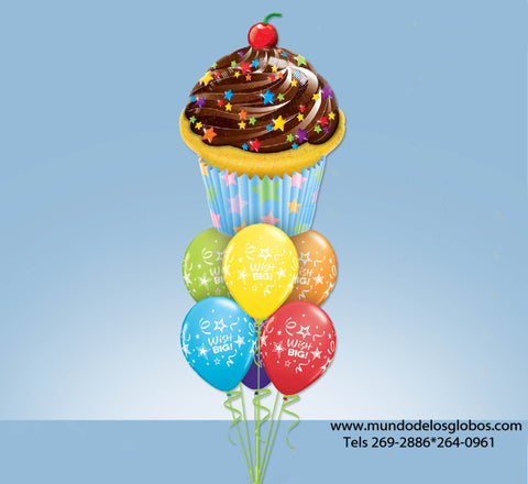 Bouquet Happy Birthday Wish Big! con Cupcake Gigante y Globos de Colores